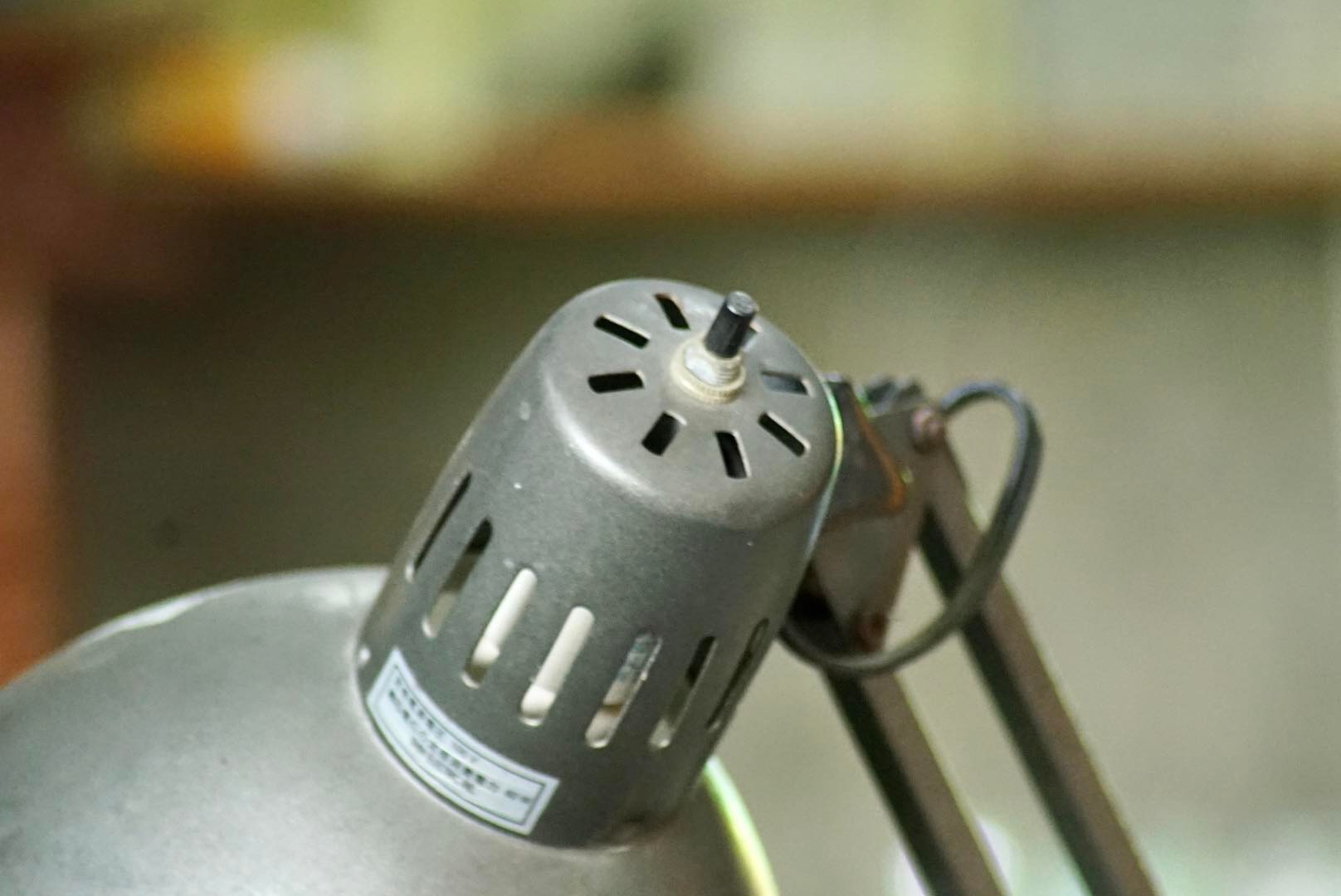 MINOLTA AF ZOOM 75-300MM.F4.5(32)-5.6(D) MA MOUNT