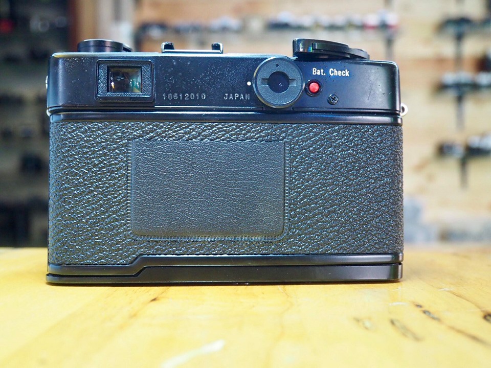 YASHICA ELECTRO35 CC COLOR YASHINON-DX 35MM.F1.8