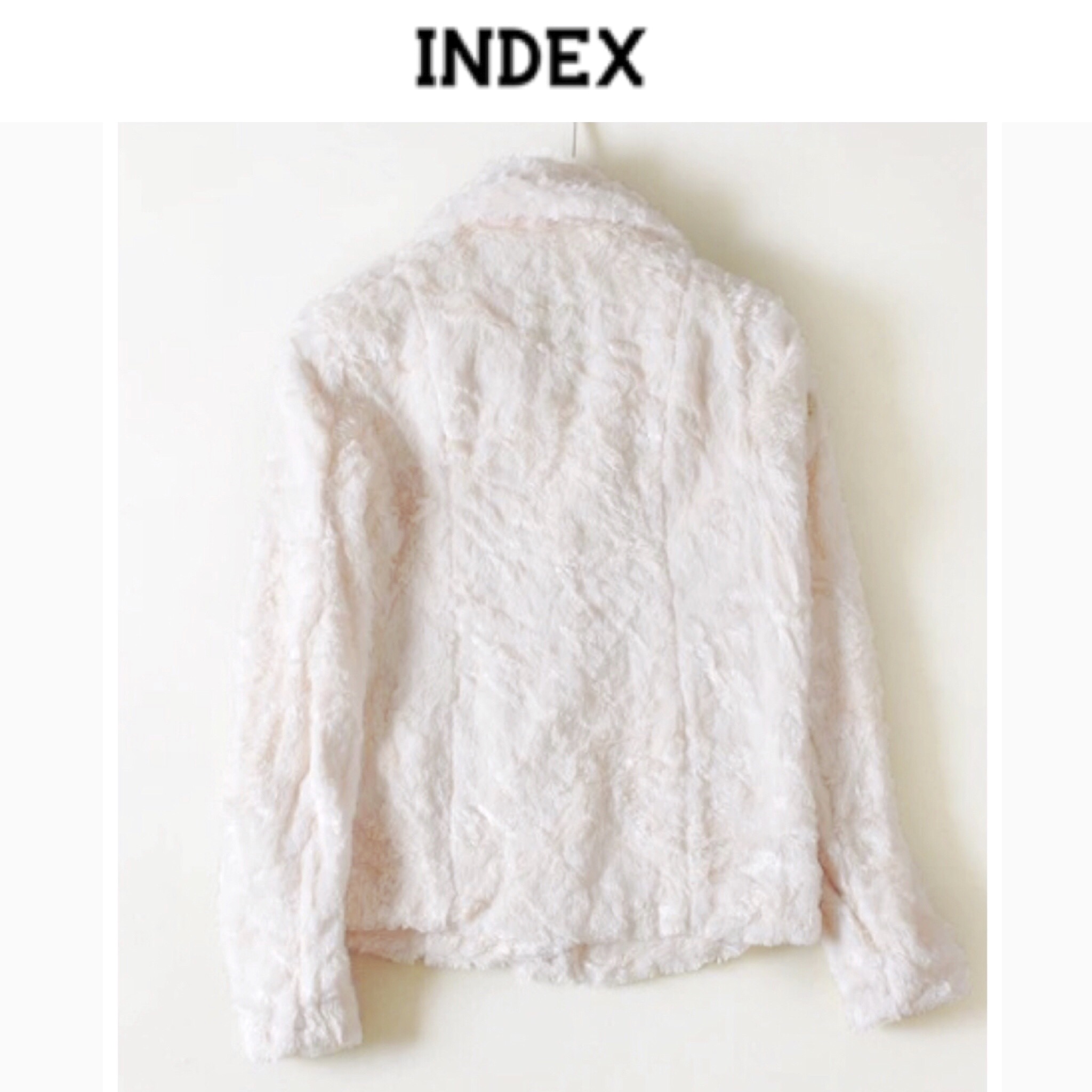 เสื้อกันหนาว เสื้อหนาวแต่งขน สีขาวครีม แบรนด์INDEX ขนสวย นุ่ม น่าสัมผัสมากจร้า Size S/M