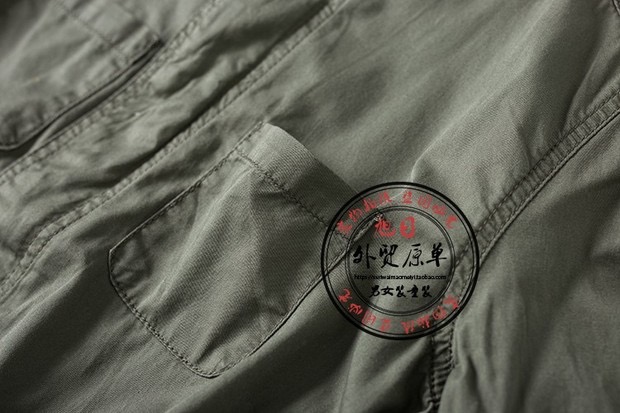Guess เสื้อเขียวทหาร เสื้อนอกแนวทหาร แบรนด์ Guess แพทเทินสวย เท่ห์มาก คะ Size S/M/L/XL สำเนา สำเนา เขียว