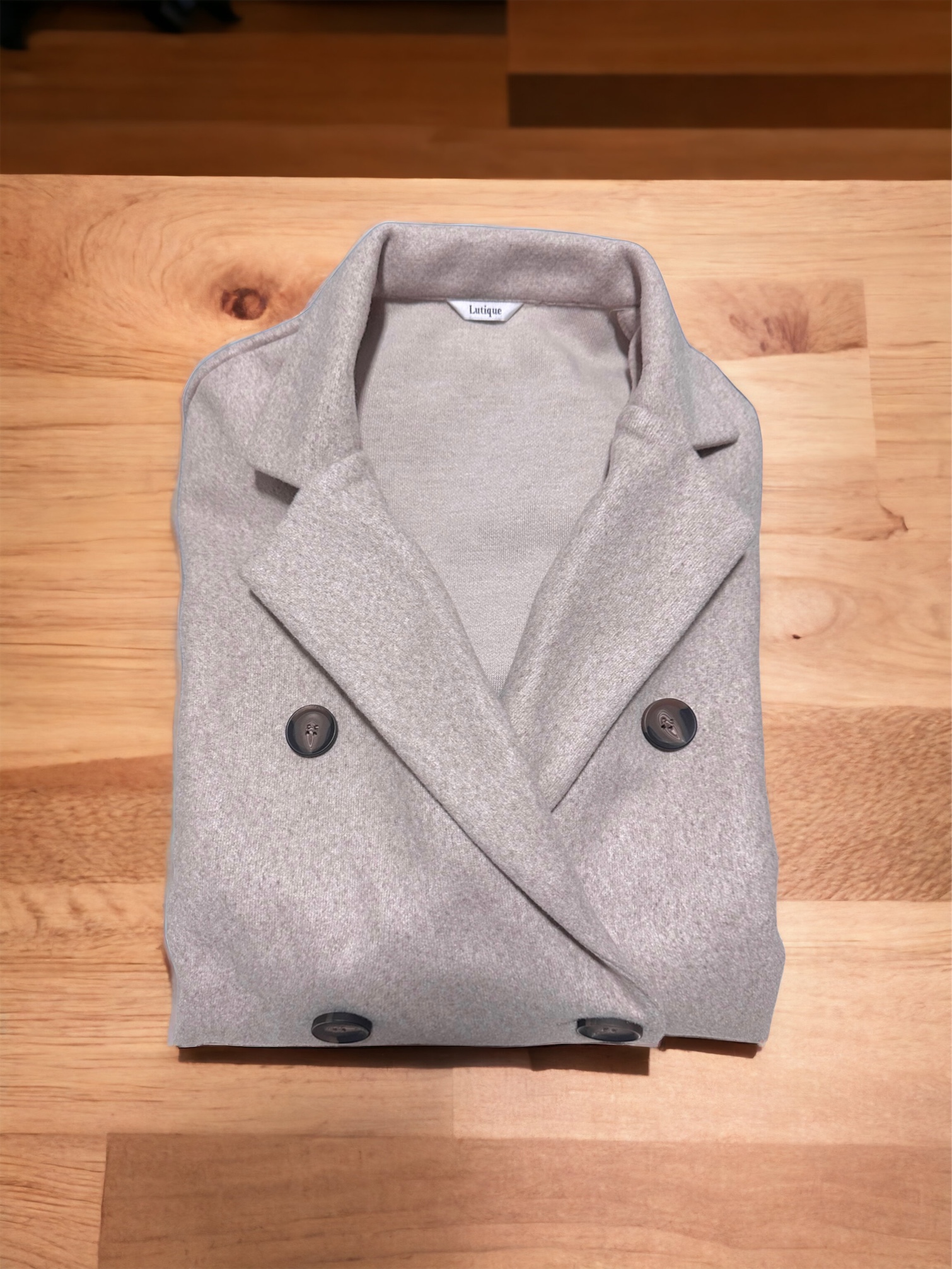 Lutique เสื้อโค้ทวูล Trench coat เสื้อโค้ทเฟอร์ โค้ทสักหลาดสีเบจ แบรนด์ LUTIQUE