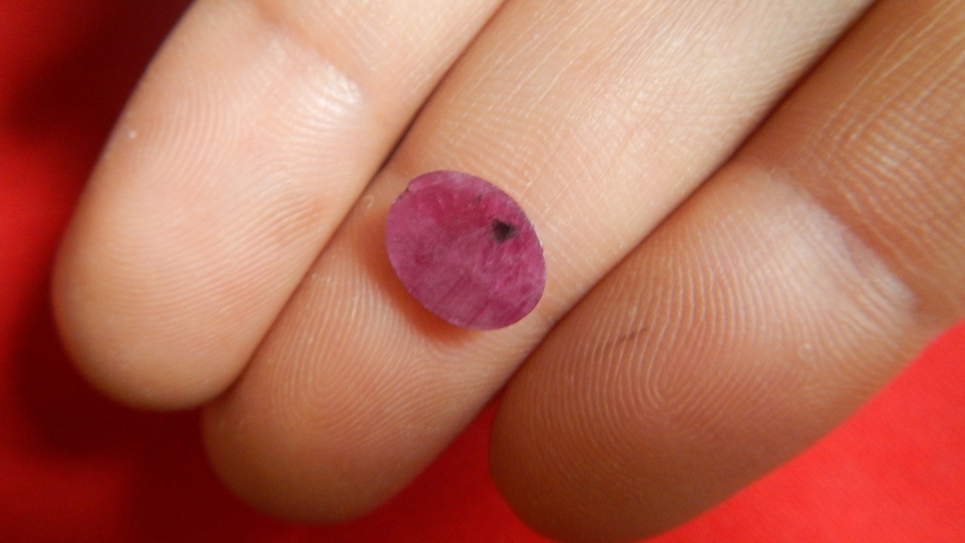 ทับทิมพม่าสวยสวย