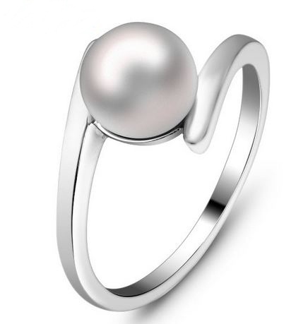 แหวนเงิน Stainless Steel แท้ ดีไซน์ ติดไข่มุก เรียบ ๆ ดูหรูหรา มีระดับ แหวน ไข่มุก ของขวัญ ให้แฟน วันเกิด ใส่ออกงาน เก๋ ๆ 721061