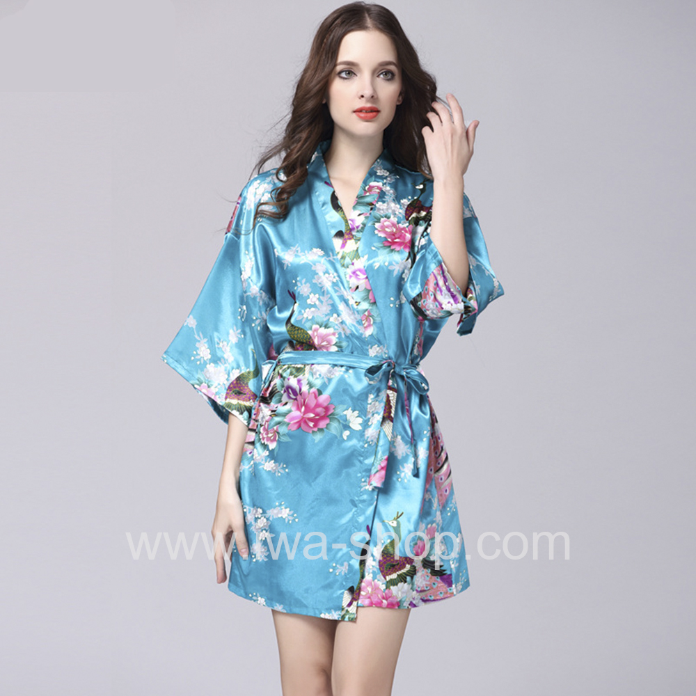 ชุดนอนกิโมโนสั้น ลายดอกไม้ สีฟ้าน้ำทะเล
