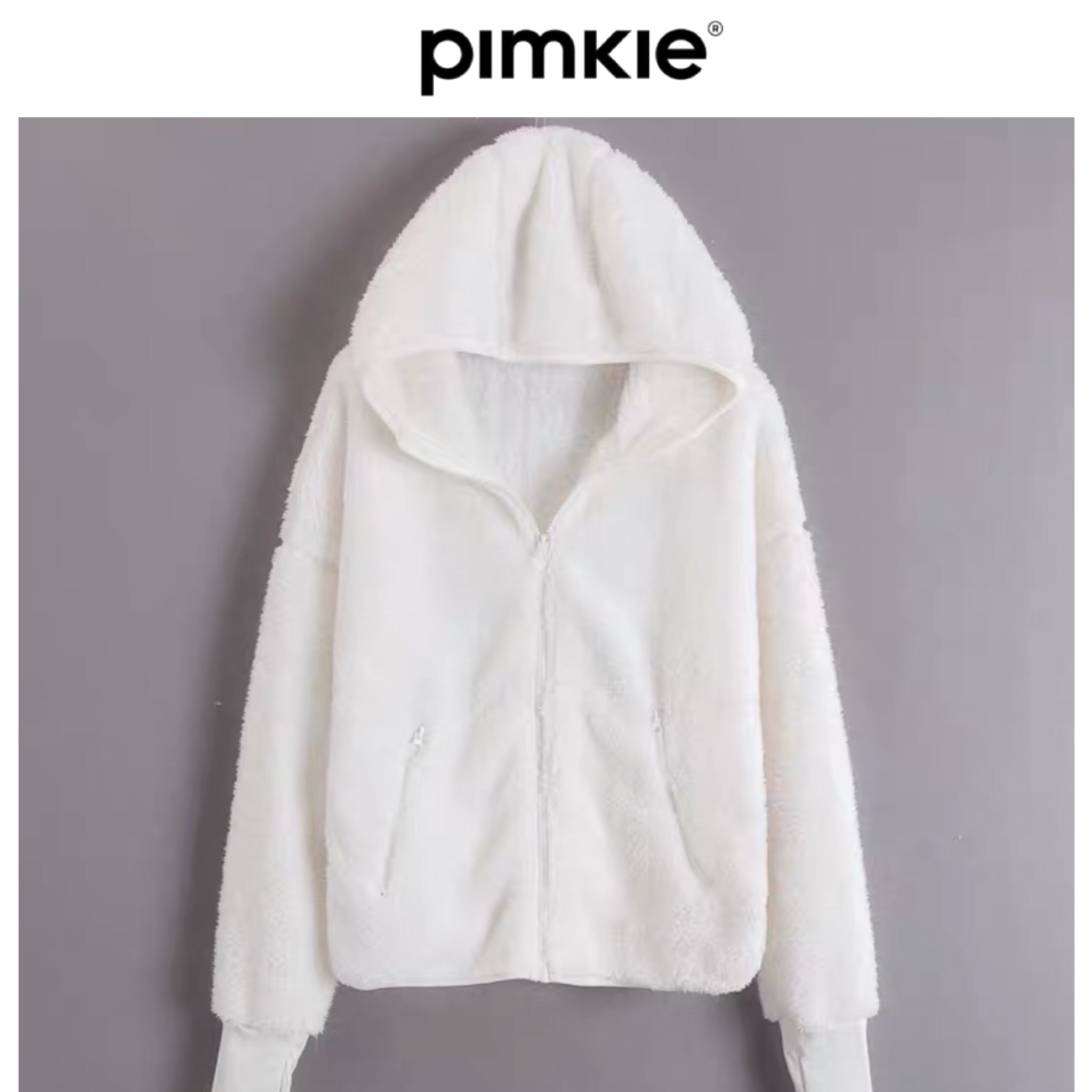 Pimkie เสื้อเฟอร์กันหนาว หมวกฮู้ด เสื้อคลุมขน สีขาว Pimkie ขนนิ่มฟู นุ่มมากคะ ขาว