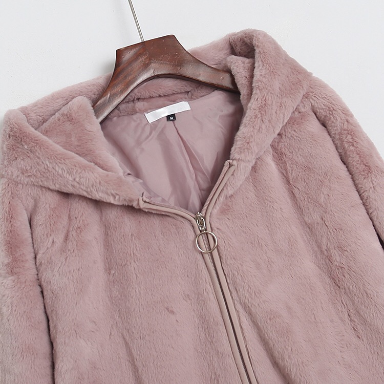 Pink latte เสื้อเฟอร์กันหนาว หมวกฮู้ด เสื้อขน (FLUFFY COAT ) แบรนด์ Pink latte