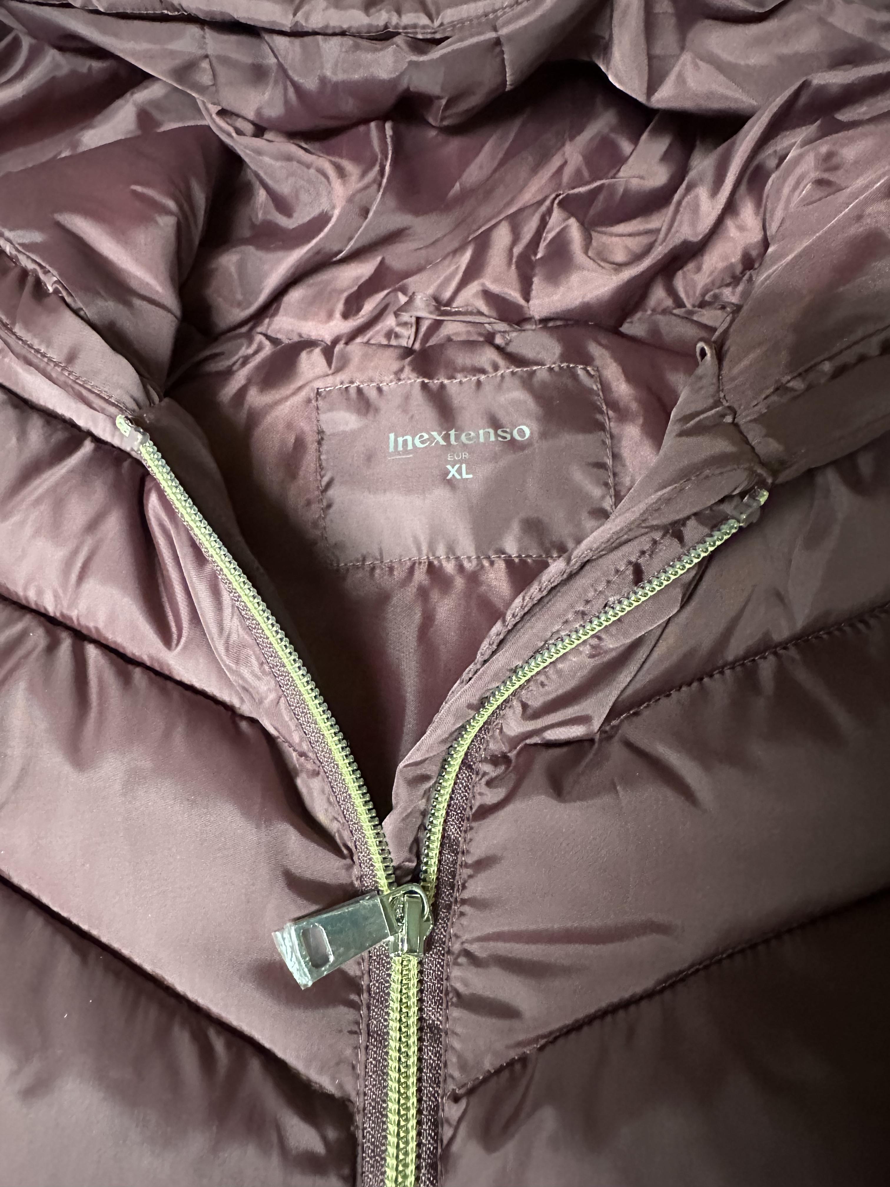 เสื้อกันหนาว เสื้อฮู้ดเฟอร์ บุนวมอุ่น สีแดง แบรนด์ INEXTENSO (padded puffer coat สำเนา