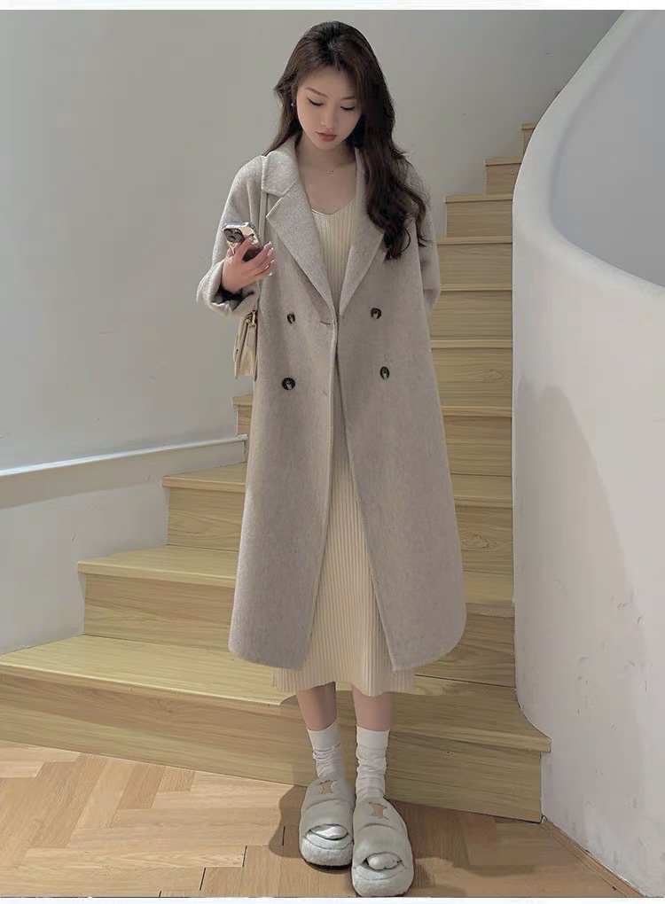 เสื้อโค้ทวูล Trench coat เสื้อโค้ทเฟอร์ โค้ทสักหลาดสีเบจ แบรนด์ Primark สำเนา สำเนา สำเนา สำเนา สำเนา สำเนา สำเนา