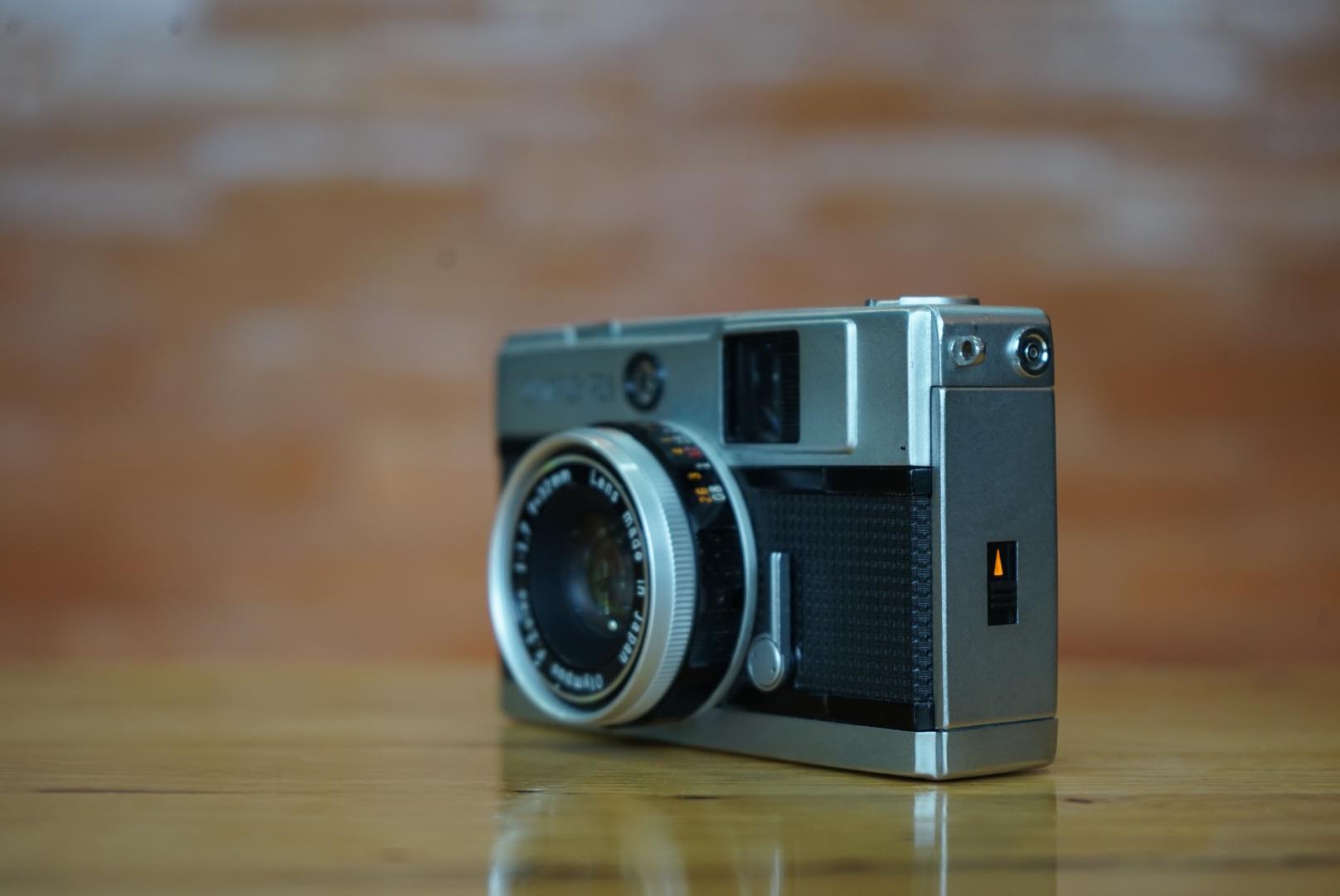 ★美品★ OLYMPUS-PEN EED F.Zuiko 32mm F1.7 Exc+4 ,Deep pink] Olympus PEN EED Half Frame F.Zuiko 32mm f1