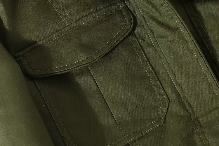 Basic house เสื้อฮู้ดทหาร เสื้อฮู้ด สีเขียว หมวกฮู้ด เสื้อปาร์กา แบรนด์ BASIC HOUSE เสื้อคลุม มีซับขนอุ่นในฮู้ด (ฮู้ด& ซับขนอุ่นถอดได้ค่ะ) งานสวย เท่ห์มาก คะ Size XS/S/M/L สำเนา เขียว