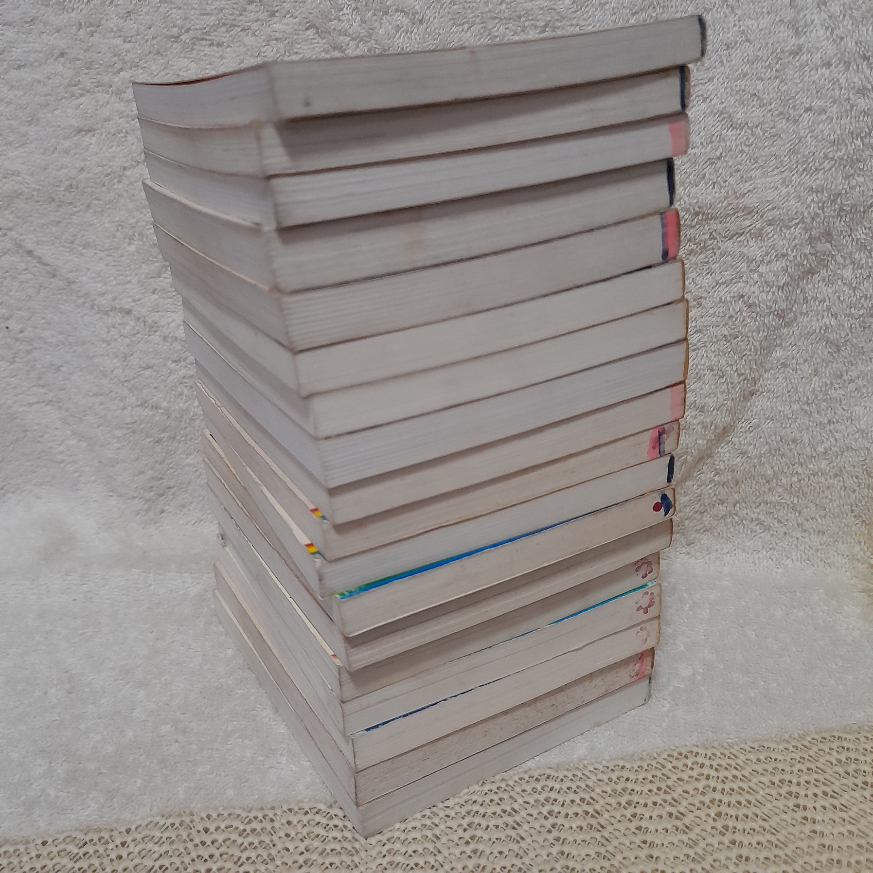 หนังสือชุด แหล่งความรู้คู่กาย (ขายแยกเล่ม)