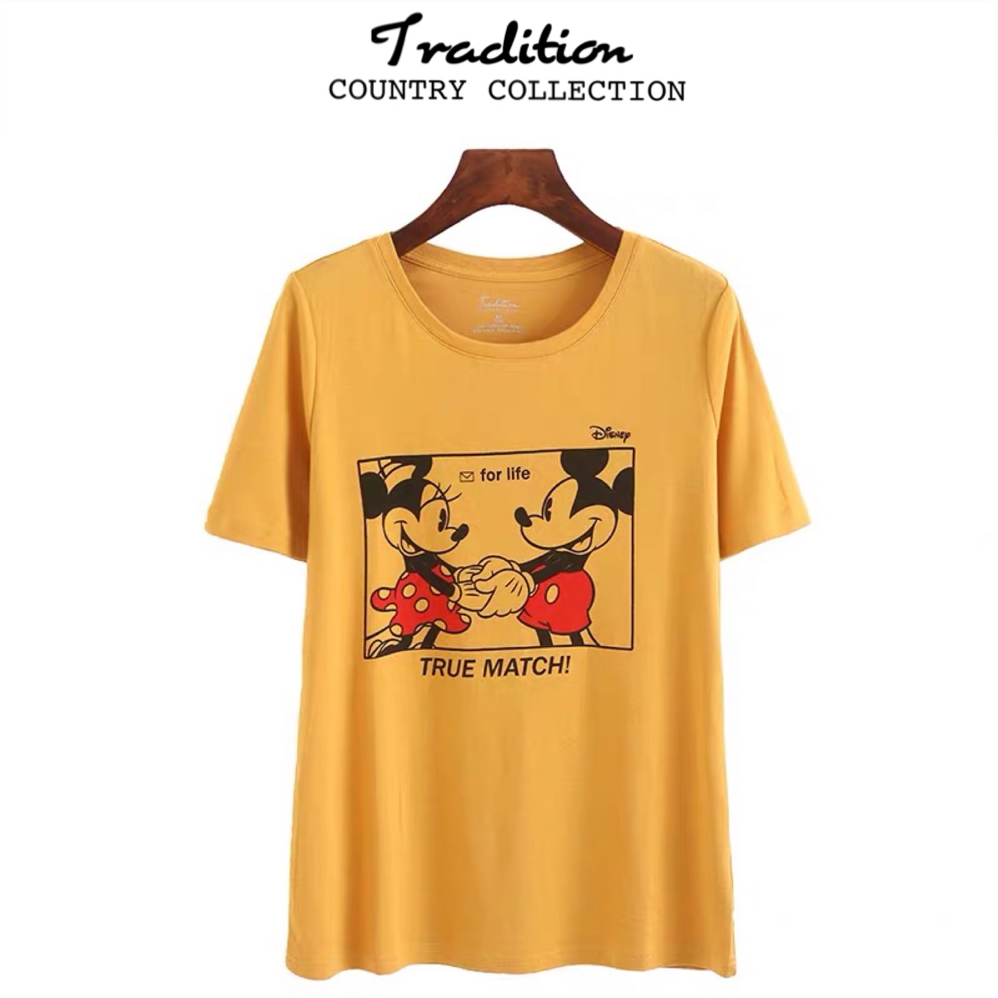TRADITION COUNTRY COLLECTION เสื้อยืดคอกลม สีเหลืองขมิ้น ลายMicky&MINNIE mouse งานDISNEY แท้ สวยมากคะ สำเนา เหลืองขมิ้น