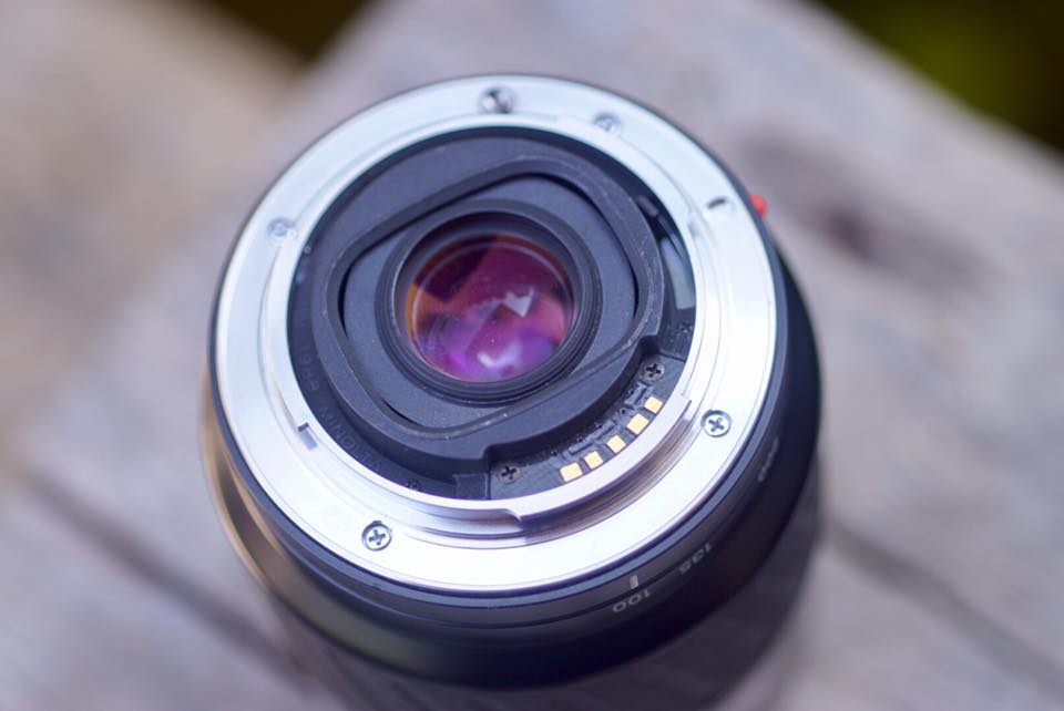 MINOLTA AF ZOOM 100-300MM. F4.5(32)-5.6