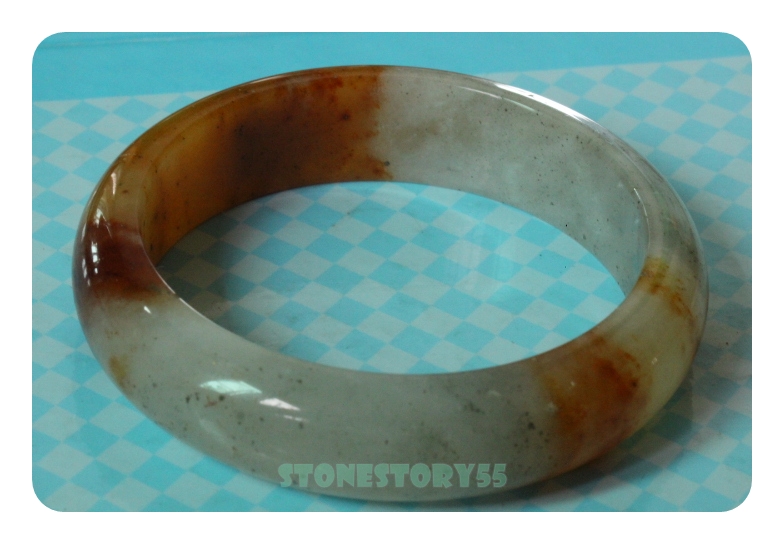 กำไลหยก น้ำผึ้งสองสี6.0(ขายแล้ว)