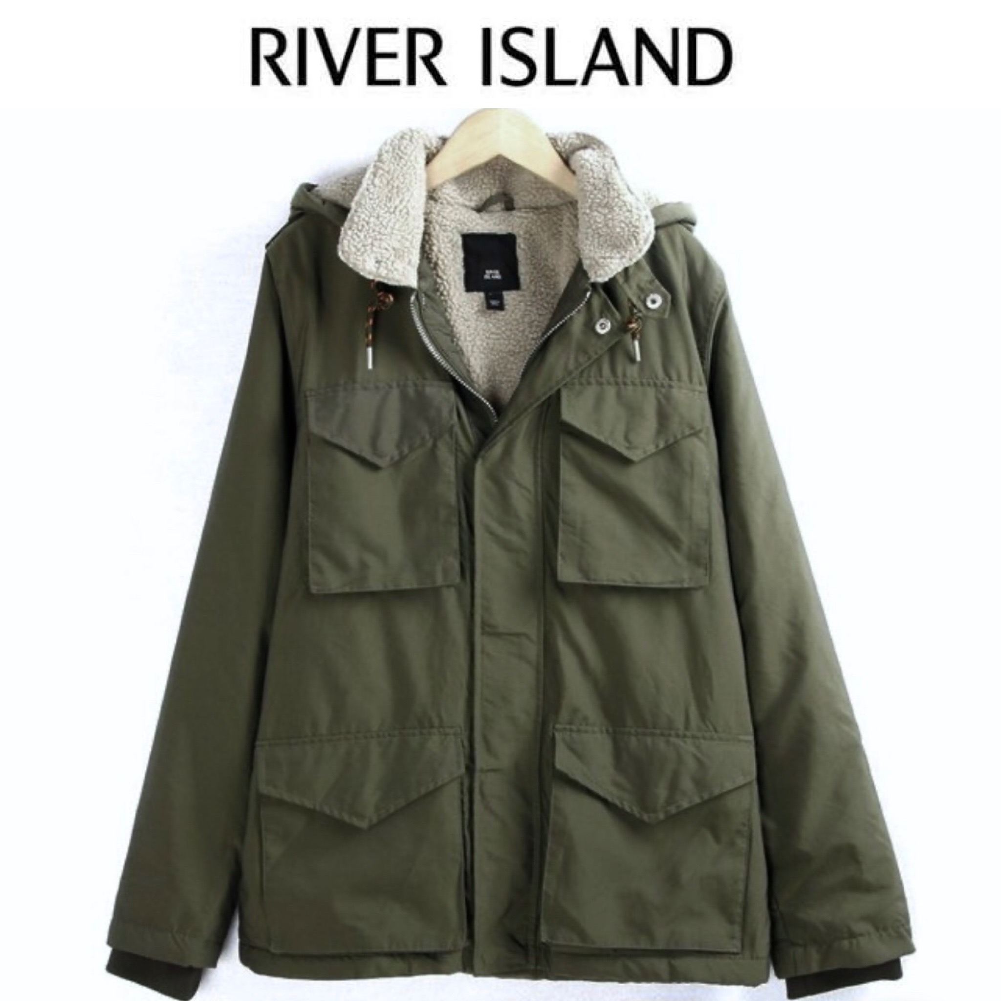 River Island เสื้อทหาร เสื้อฮู้ด เสื้อนอกแนวทหาร แพทเทินสวย เท่ห์มาก คะ ลายพราง