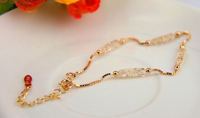 สร้อยข้อมือ ผู้หญิง เส้นเล็ก สร้อยข้อมือทอง 18 K ดีไซน์ เป็น ตาข่ายทอง คล้ายรังนก ใส่คริสตัลแท้ สีขาว ด้านใน ของขวัญให้แฟน สุดหรู 5006621