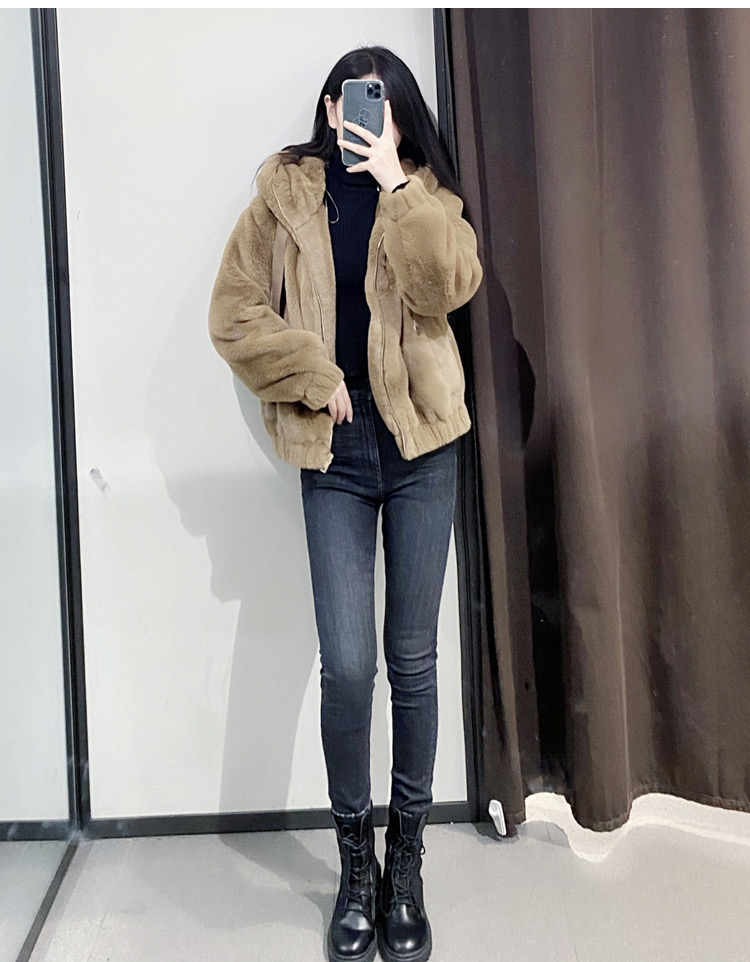 Page one เสื้อเฟอร์กันหนาว หมวกฮู้ด เสื้อขน Fluffy coat แบรนด์ page One ดำ
