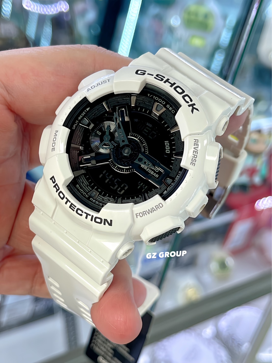 CASIO G-SHOCK นาฬิกาข้อมือ นาฬิกากันน้ำ นาฬิกาของแท้ ประกันศูนย์ CMG 1 ปี รุ่น GA-110GW-7A นาฬิกาสีขาว