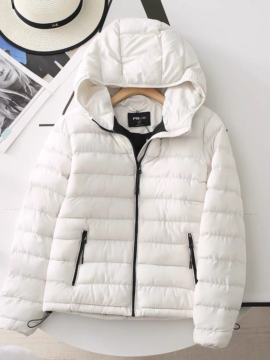 เสื้อกันหนาว เสื้อฮู้ดเฟอร์ บุนวมอุ่น สีขาว แบรนด์ FB SISTER (padded puffer coat สำเนา ขาว