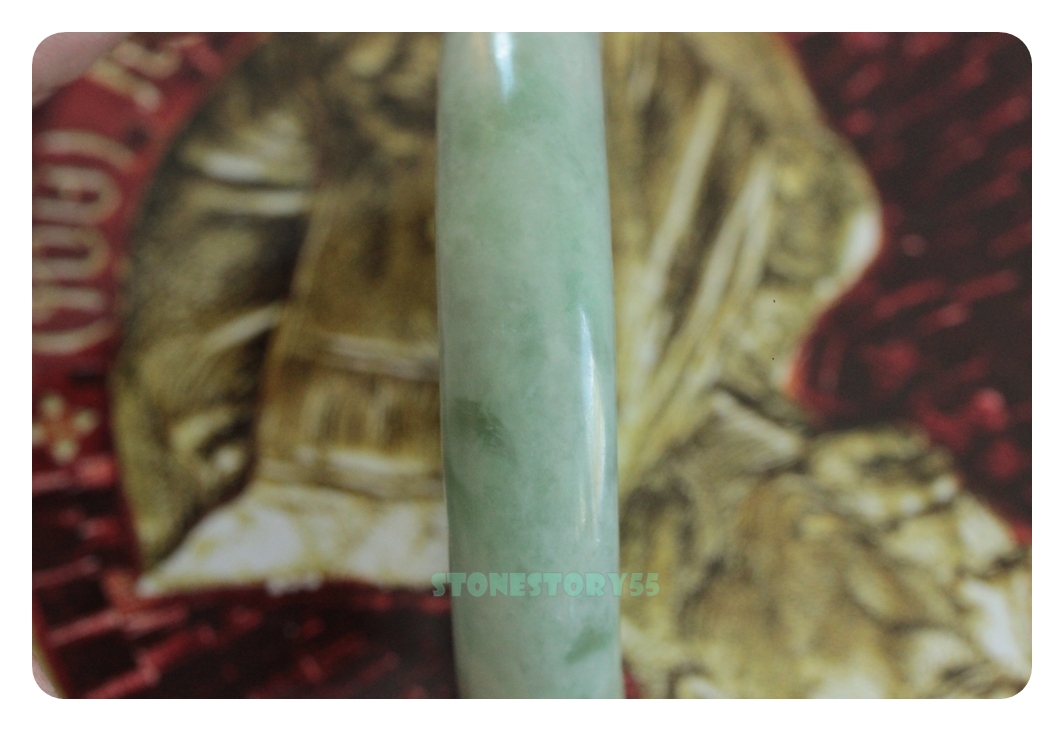 หยก พม่าแท้เนื้อเทียน