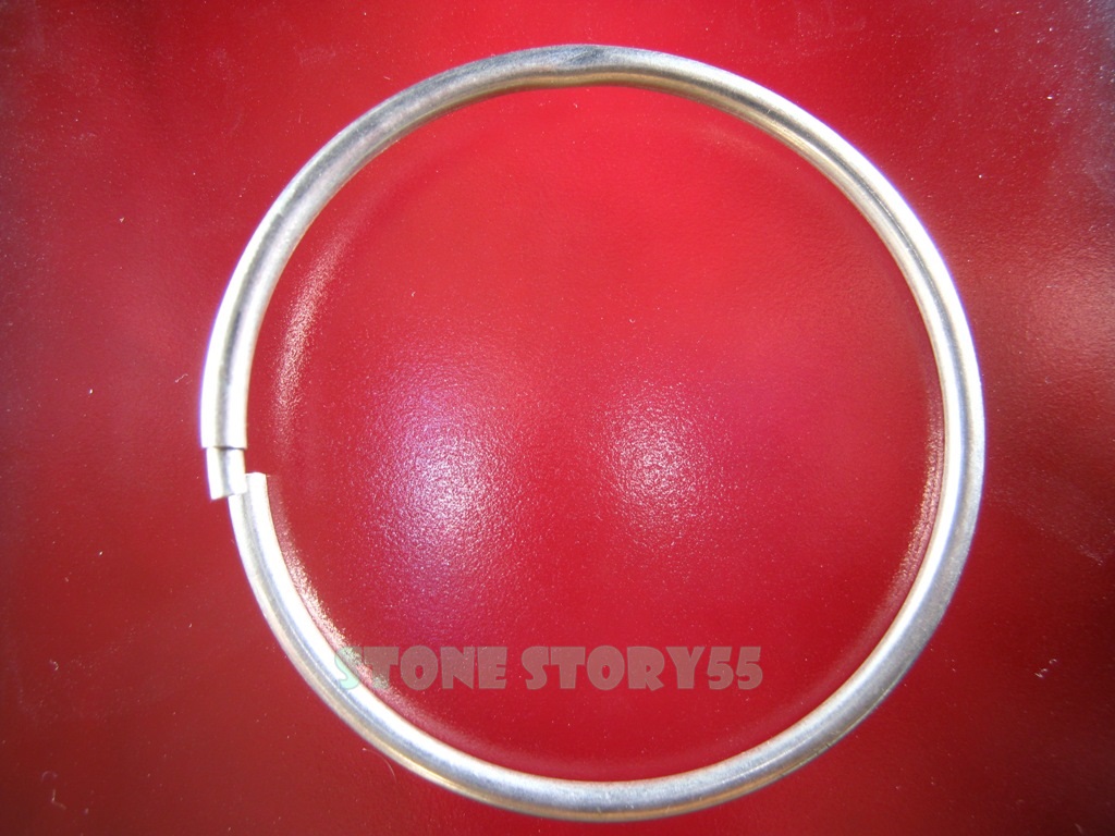 กำไลเงินเก่า