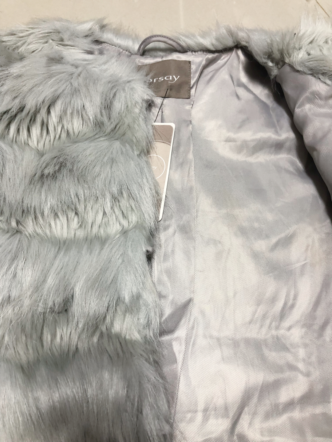 Orsay เสื้อคลุม เสื้อขนสัตว์ สีเทาอ่อน เนื้อขนฟู เนียนลื่น สวยหรู แบรนด์เนม ORSAY From German แท้100% SIZE S/M/L เทาอ่อน