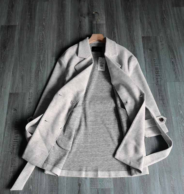 เสื้อโค้ท เสื้อโค้ทกันหนาว โค้ทวูล สีเบจ แบรนด์ STRADIVARIUS