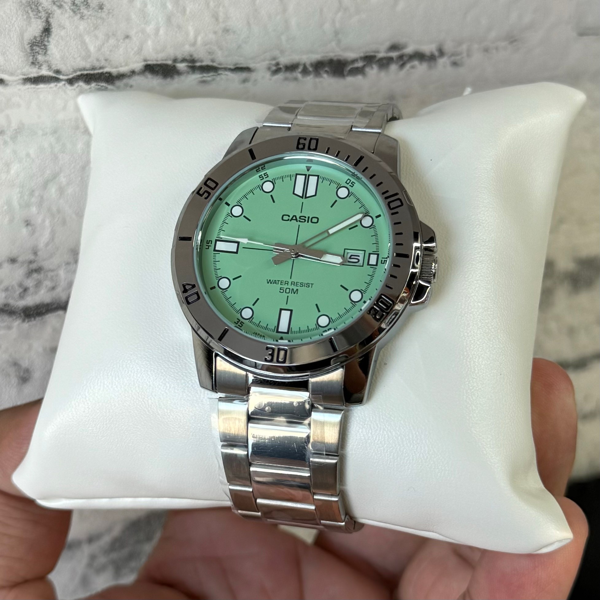 CASIO MID YEAR SALE นาฬิกาคาสิโอ พร้อมส่ง นาฬิกาข้อมือ นาฬิกากันน้ำ นาฬิกาของแท้ BTS ประกันศูนย์ CMG 1 ปี รุ่น MTP-VD01D-3E1 นาฬิกาสีเงิน