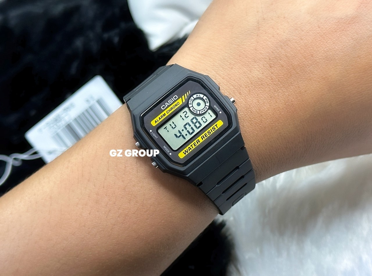 CASIO MID YEAR SALE นาฬิกาคาสิโอ พร้อมส่ง นาฬิกาข้อมือ นาฬิกากันน้ำ นาฬิกาของแท้ BTS ประกันศูนย์ CMG 1 ปี รุ่น F-94WA-9D นาฬิกาสีดำ