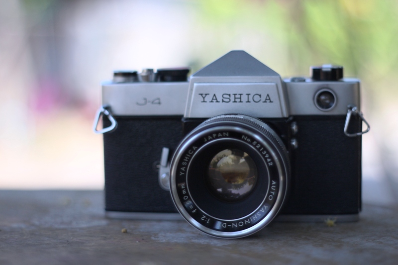 YASHICA J-4 YASHICA AUTO YASHINON DX 50MM.F2