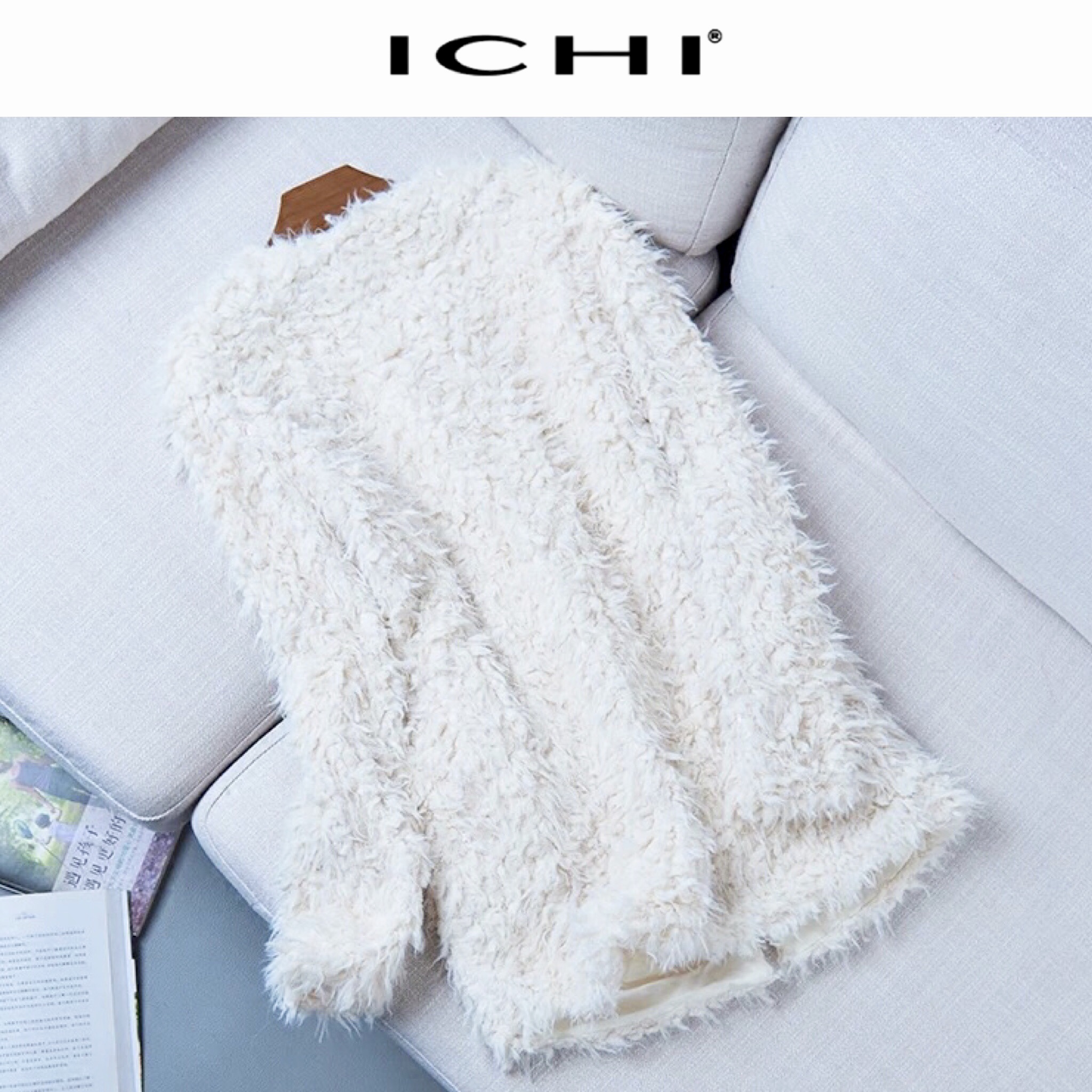 Ichi เสื้อคลุม ขน สีขาว เสื้อกันหนาวแต่งขนสีขาว แบรนด์เนม ICHI JAPAN แท้ 100% แพทเทินสวย หรู มากคะ Size S/M ขาว