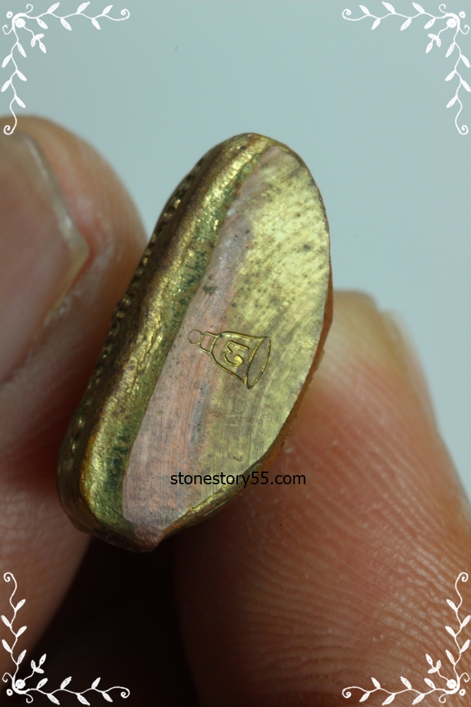 หลวงพ่อพรหมร้อยปี เนื้อทองเหลือง