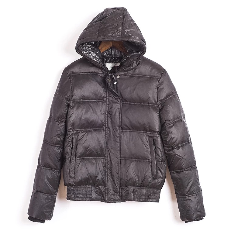 เสื้อกันหนาว ขนเป็ด แต่งหมวกฮูท สีดำ brandname ดัง ยุโรป MONCLER