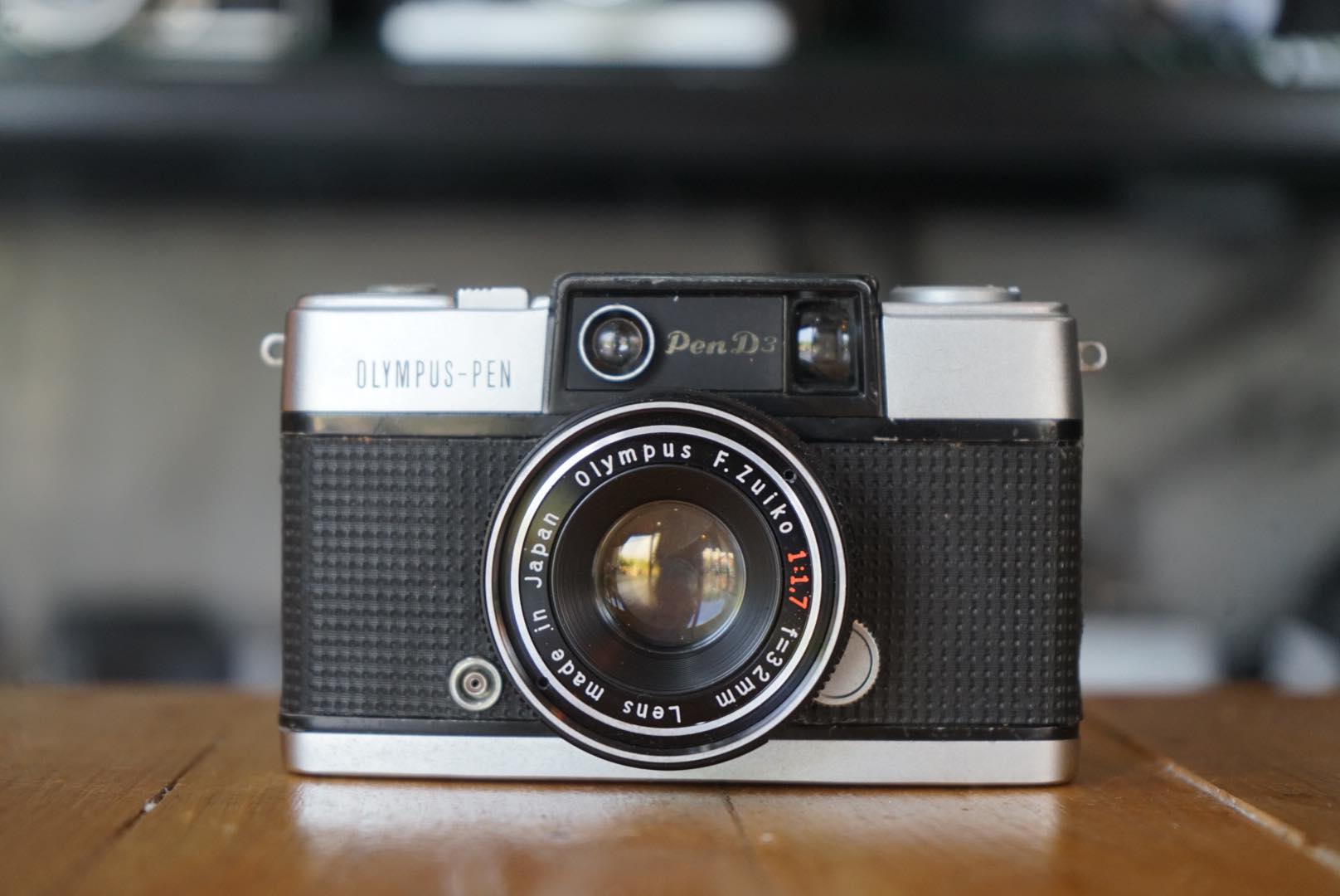 OLYMPUS PEN D3 OLYMPUS F ZUIKO 32MM.F1.7