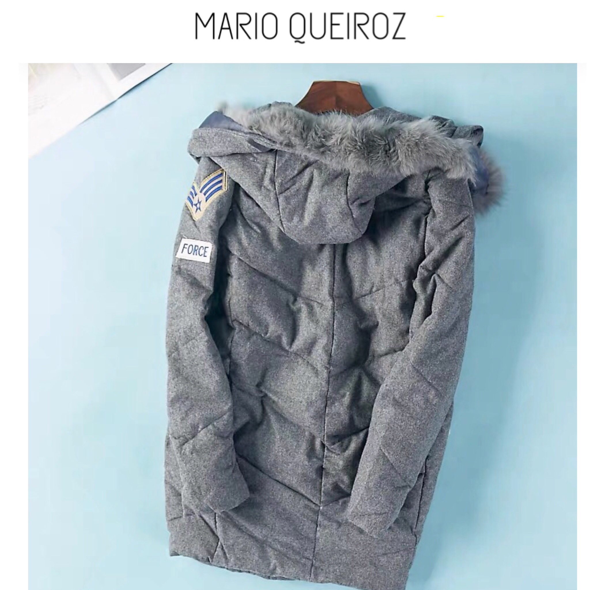 Mario QUEIROZ เสื้อกันหนาวฮูท เสื้อฮู้ดแต่ง (เฟอร์ถอดได้ค่ะ) แบรนด์ MARIO QUEIROZ เทา