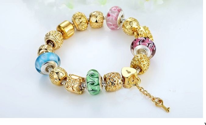 สร้อยข้อมือ Diy สร้อยข้อมือ Charm สไตล์ Pandora สีทอง สัปปะรด สลับ Glass Beads สีหวาน ฟ้า เขียว ชมพู และ ชาร์ม กุญแจ หัวใจ สีทอง 778381