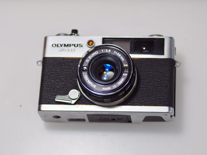 OLYMPUS 35 ED OLYMPUS D.ZUIKO 38MM.F2.8