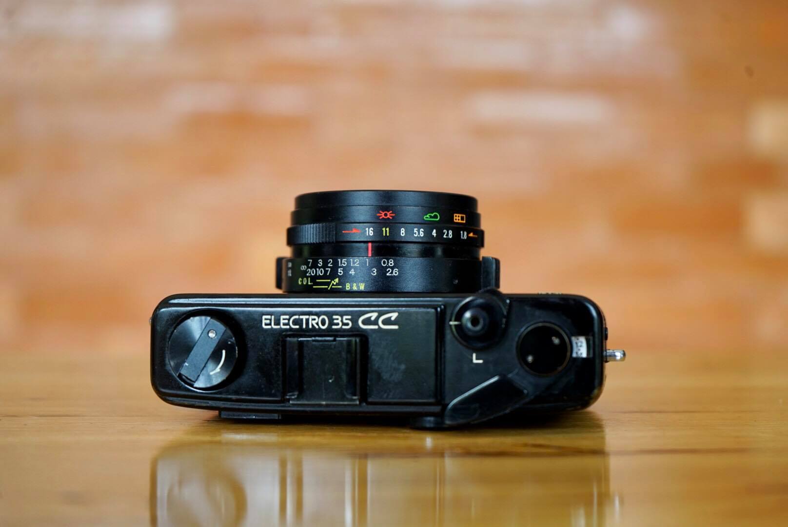 YASHICA ELECTRO35 CC COLOR YASHINON-DX 35MM.F1.8