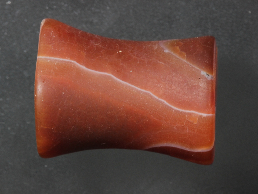 ลูกปัดคาเนเลี่ยน ทรงหมอน