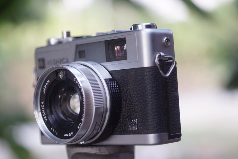 YASHICA ELECTRO 35GX Color Yashinon DX 40mm. f1.7