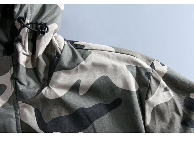 Monocular เสื้อทหาร เสื้อฮู้ดลายพราง เสื้อนอกแนวทหาร แพทเทินสวย เท่ห์มาก คะ monocular ลายพราง