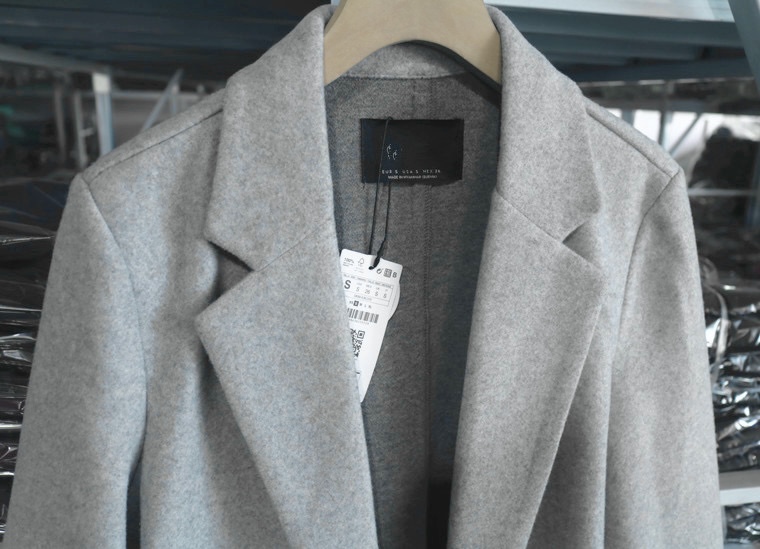 เสื้อโค้ท เสื้อโค้ทกันหนาว โค้ทวูล tailored knot coat สีเบจ แบรนด์ STRADIVARIUS สำเนา