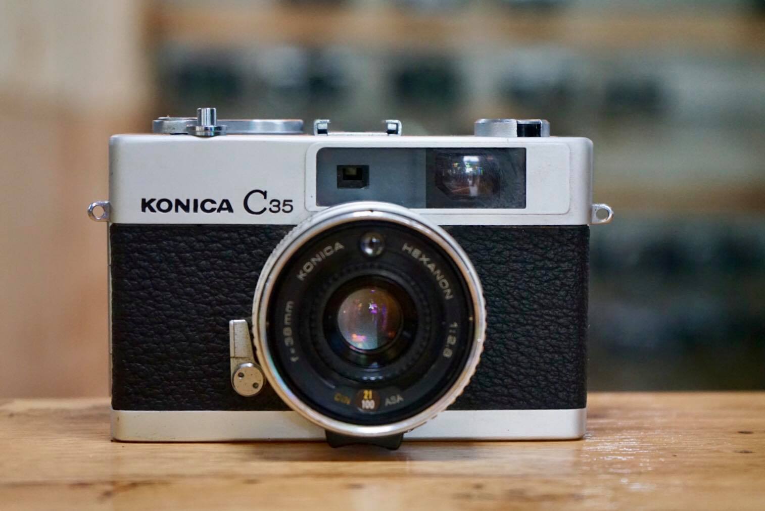KONICA C35 KONICA HEXANON 38MM.F2.8