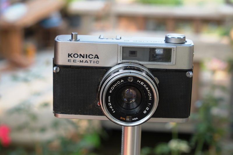 KONICA EE-MATIC DELUXE 2 KONICA HEXANON 42MM.F2.8