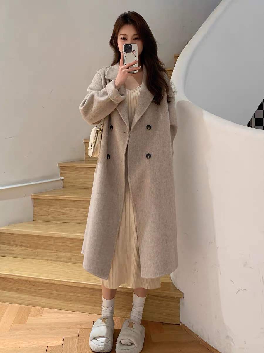 เสื้อโค้ทวูล Trench coat เสื้อโค้ทเฟอร์ โค้ทสักหลาดสีเบจ แบรนด์ Primark สำเนา สำเนา สำเนา สำเนา สำเนา สำเนา สำเนา