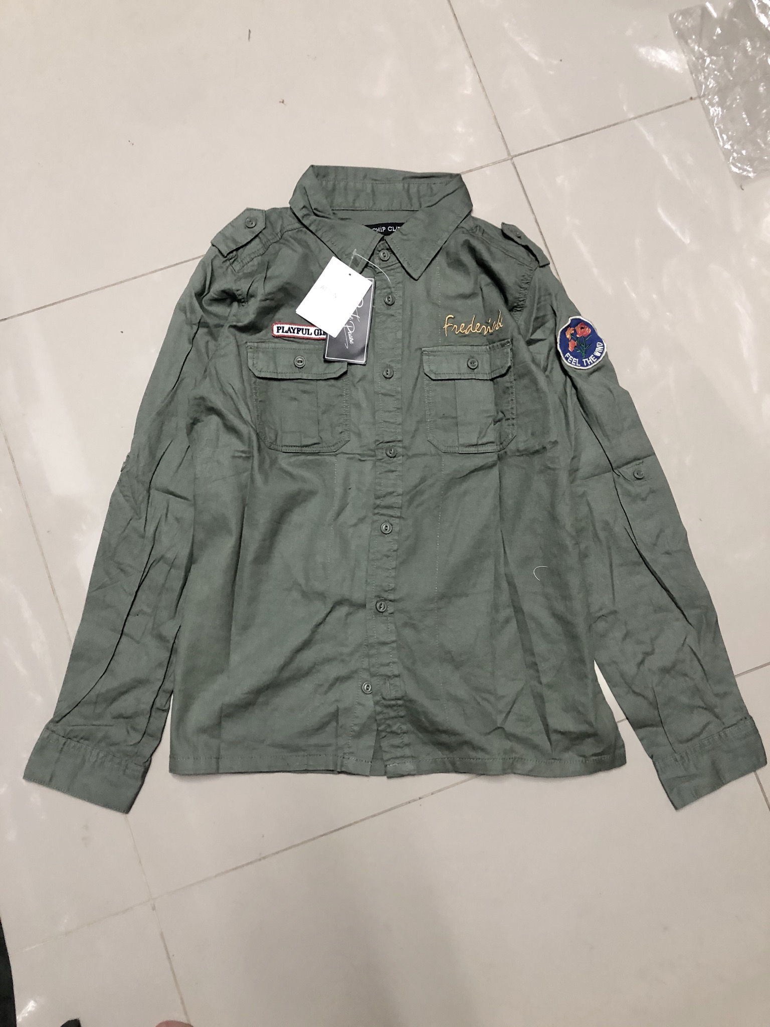 Chip clip เสื้อเขียวทหาร เสื้อนอก เสื้อเชิ้ตเขียวทหาร แนวทหาร แบรนด์CHIP CLIP (Japan) แพทเทินสวย เท่ห์มาก คะ สำเนา สำเนา เขียว