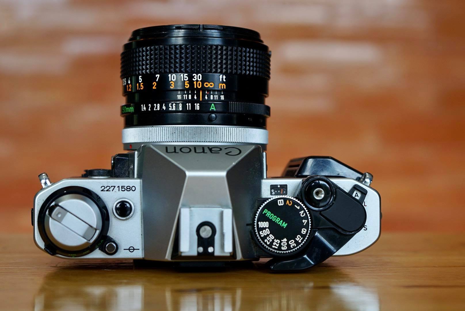 CANON AE1 PROGRAM CANON LENS FD 50MM. F1.4 SSC.