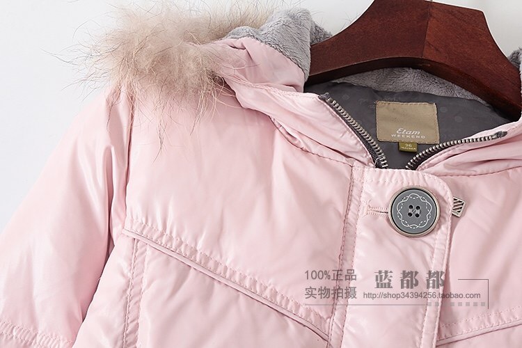 Etam เสื้อขนเป็ด เสื้อ กันหนาวขนเป็ด ขนห่าน (DOWNแท้100%) สีชมพู หมวกฮูท ติดขนเฟอร์ สีน้ำตาลเทาอ่อน แบรนด์เนม ETAM ฝรั่งเศส สวย สีหวาน น่ารักมากคะ สินค้าบางตัวโดนตัดป้ายนะคะ) Size S/M/L ชมพู
