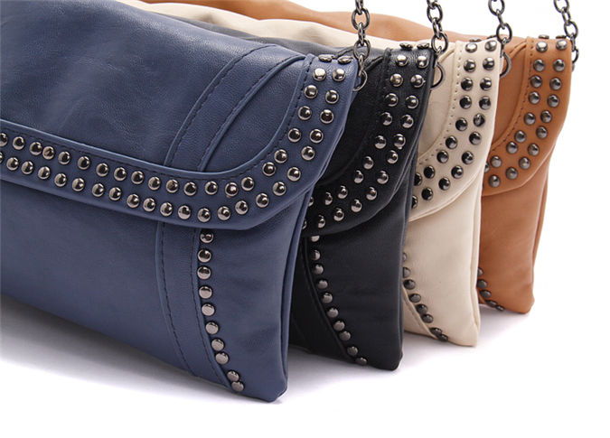 กระเป๋า Clutch มือ TONI BIANCO แบรนด์สุดหรูออสเตรเลีย สีน้ำตาลอ่อน หนังหรูสุดนุ่ม สายโซ่ ถอดใส่ได้คะ