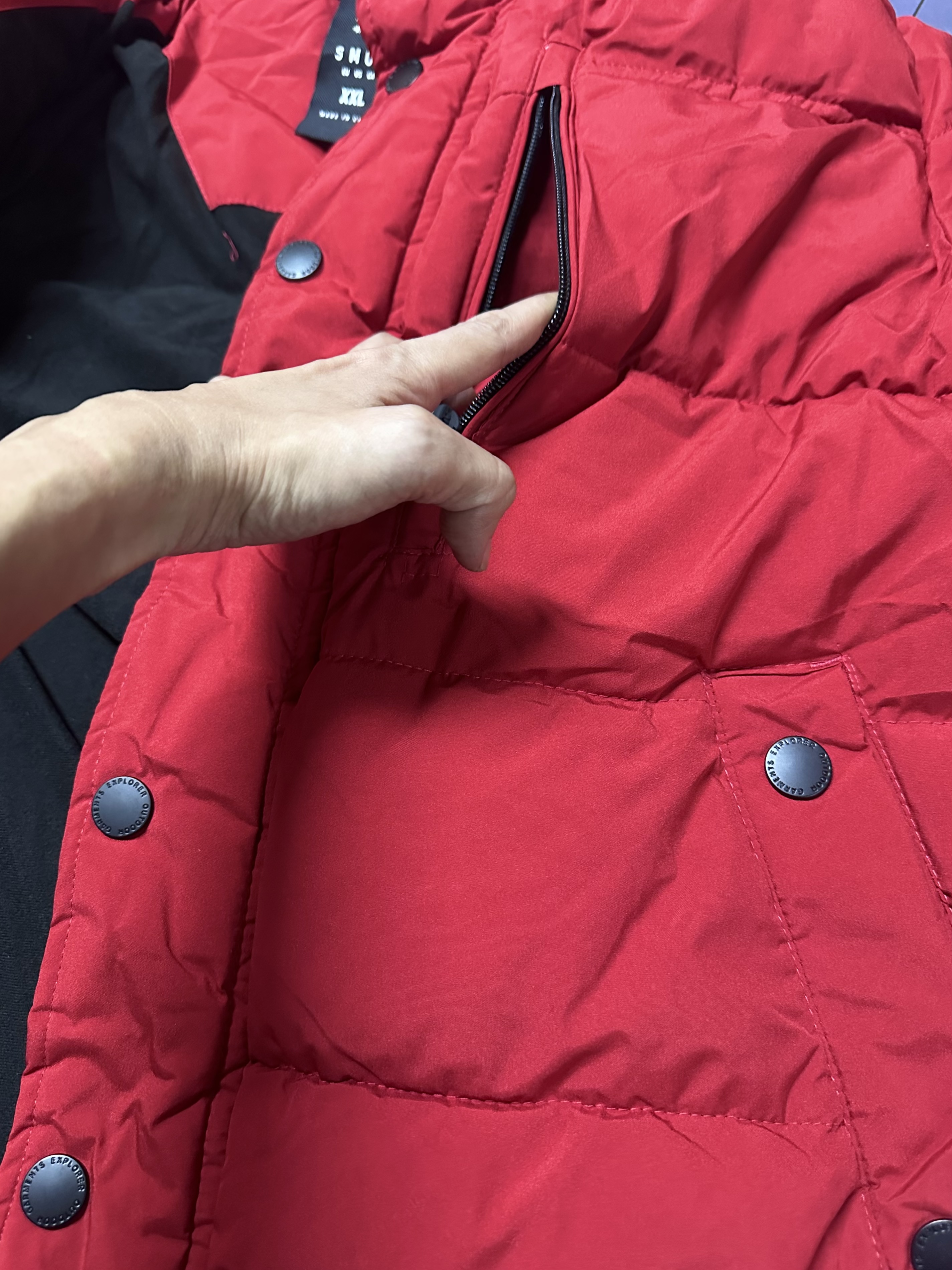 เสื้อกันหนาว เสื้อฮู้ดเฟอร์ บุนวมอุ่น สีขาว แบรนด์ SMOG (padded puffer coat ขาว